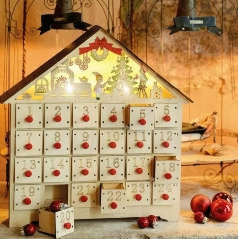 Advent Calendar Wood House