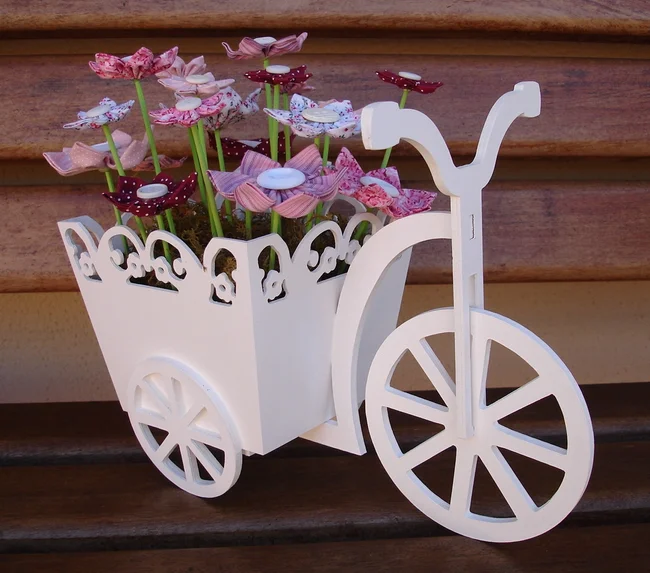 Bicycle with Flower Box - Free download vector file Laser cut and CNC Cut Wood