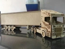 Laser Cut Scania R580 Truck