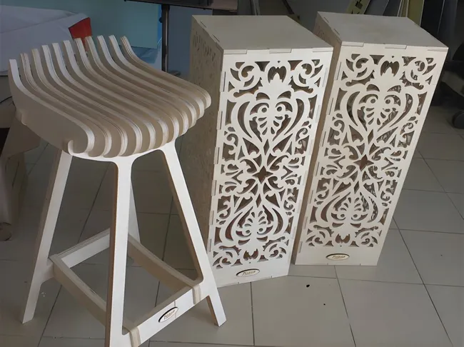 Wooden art tables and chairs E1000100 free download vector file Laser cut and CNC cut wood