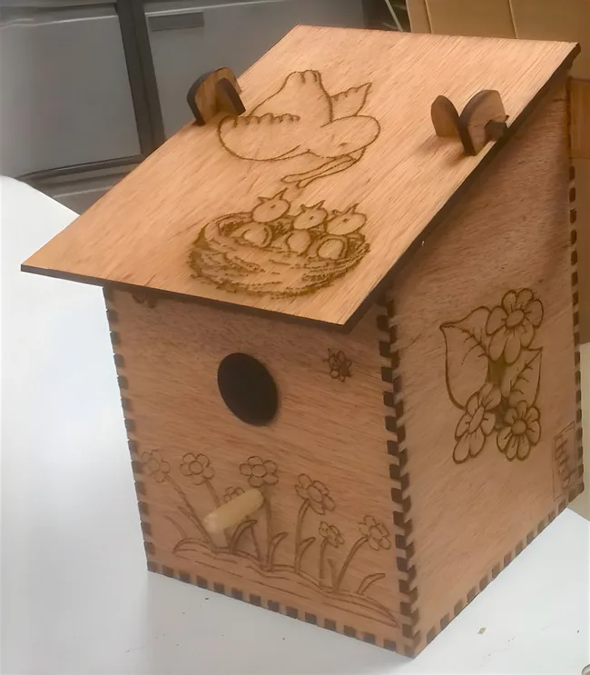 Plywood Bird Nesting Box E1000241 free download vector files Laser cut and CNC cut wood